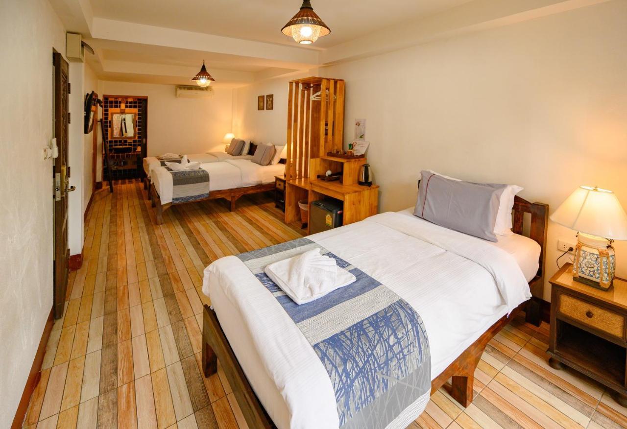 Hetai Boutique House Hotel Чиангмай Екстериор снимка