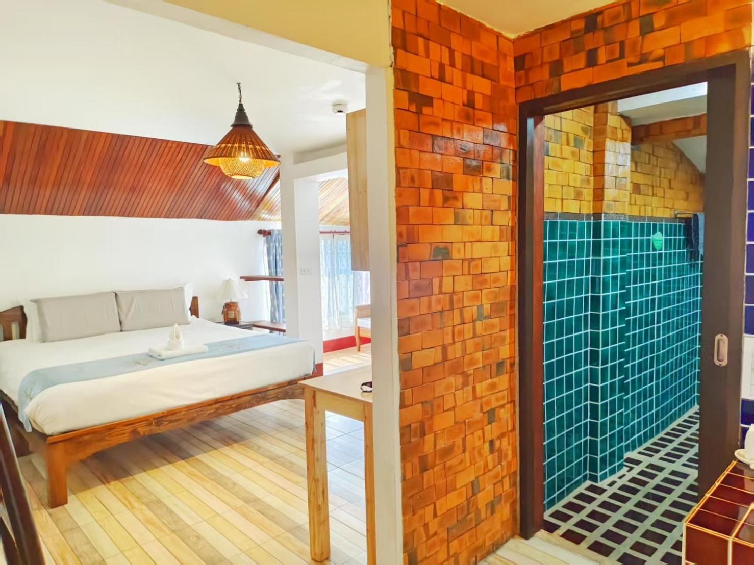Hetai Boutique House Hotel Чиангмай Екстериор снимка