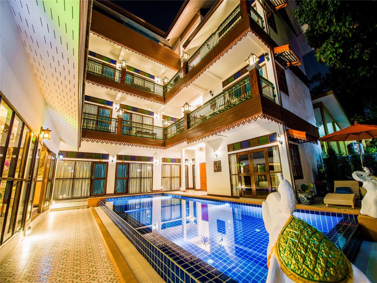 Hetai Boutique House Hotel Чиангмай Екстериор снимка