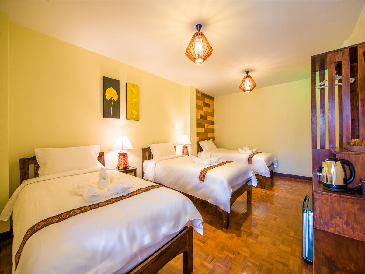Hetai Boutique House Hotel Чиангмай Екстериор снимка