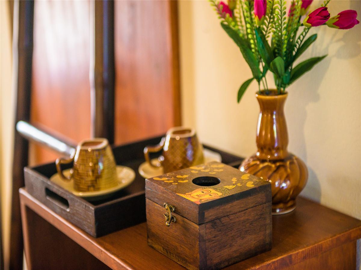 Hetai Boutique House Hotel Чиангмай Екстериор снимка