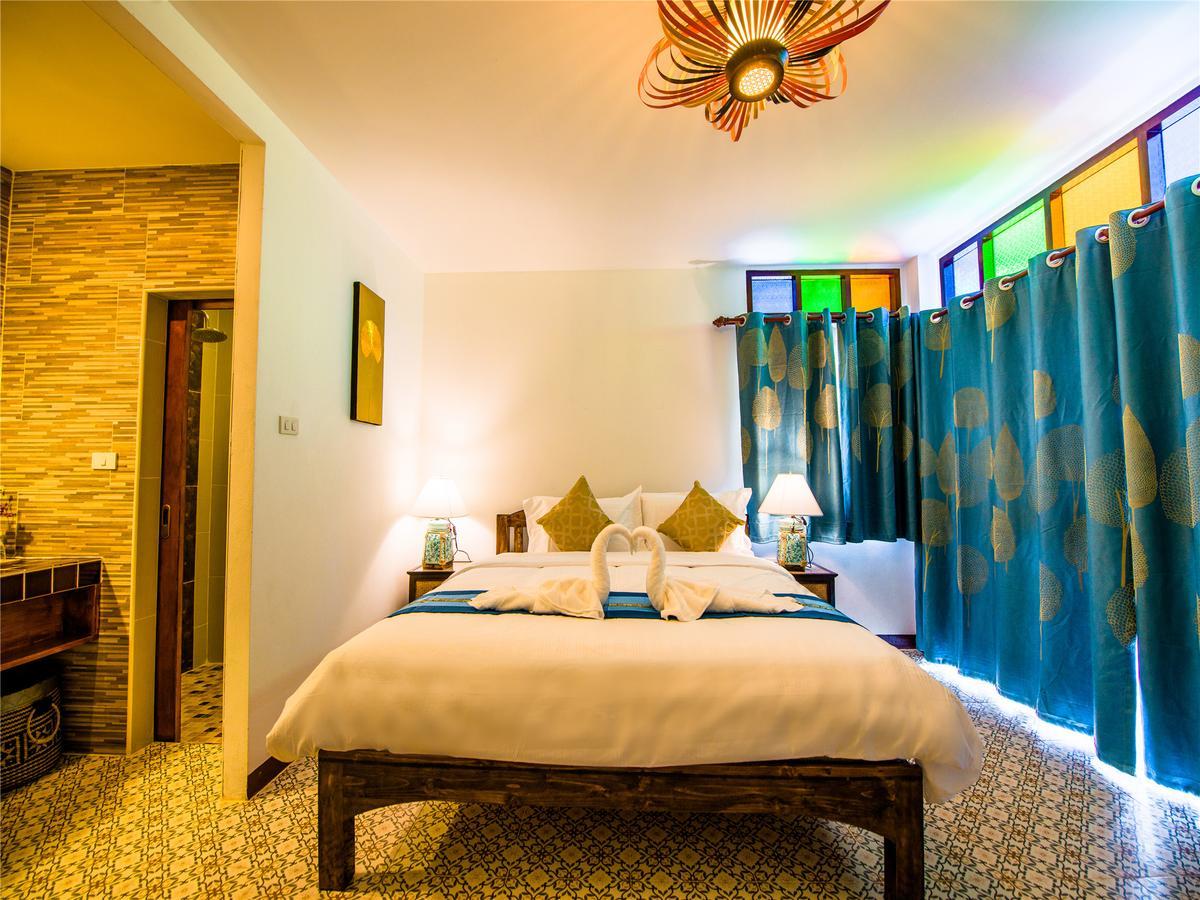 Hetai Boutique House Hotel Чиангмай Екстериор снимка