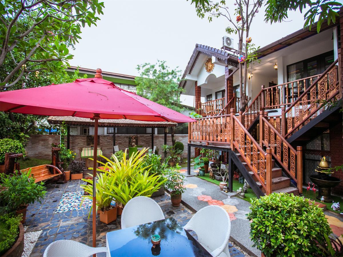 Hetai Boutique House Hotel Чиангмай Екстериор снимка