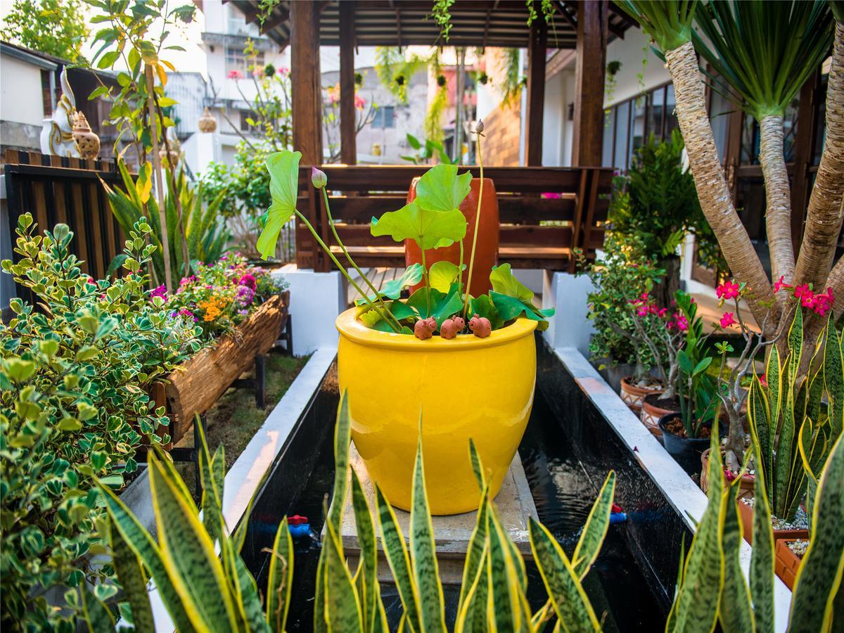 Hetai Boutique House Hotel Чиангмай Екстериор снимка