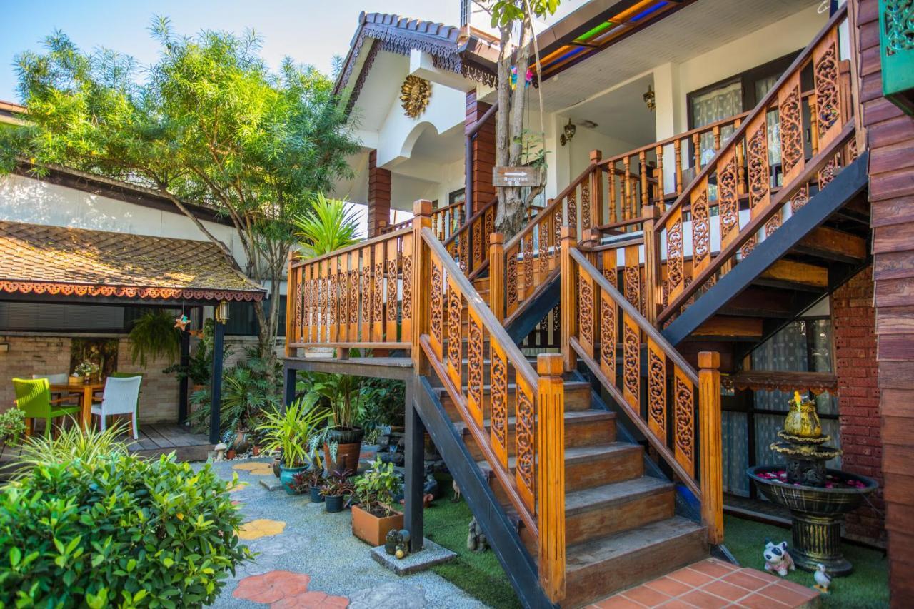 Hetai Boutique House Hotel Чиангмай Екстериор снимка