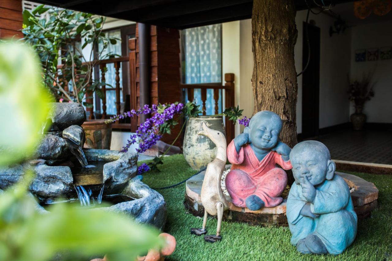 Hetai Boutique House Hotel Чиангмай Екстериор снимка