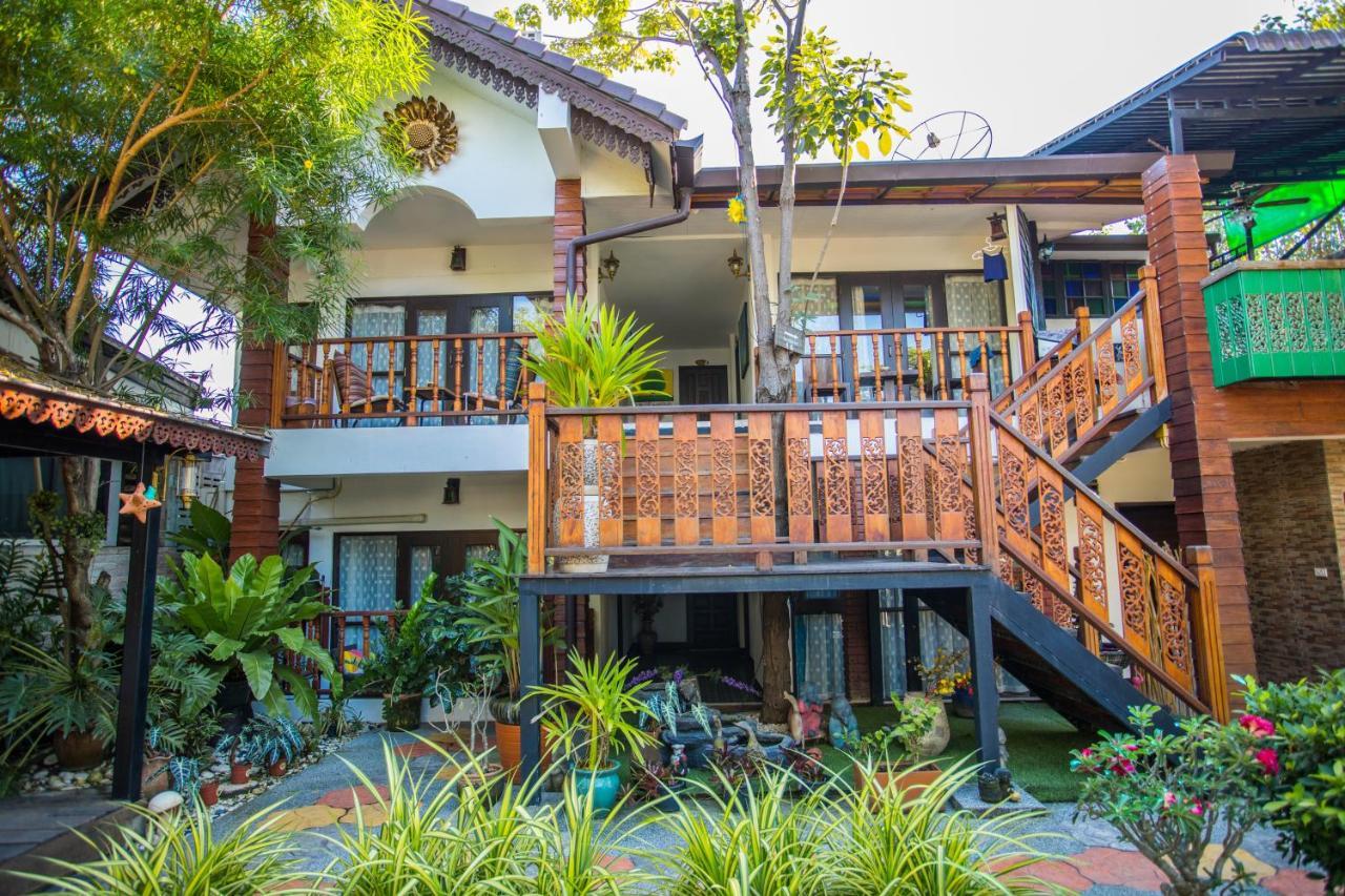 Hetai Boutique House Hotel Чиангмай Екстериор снимка
